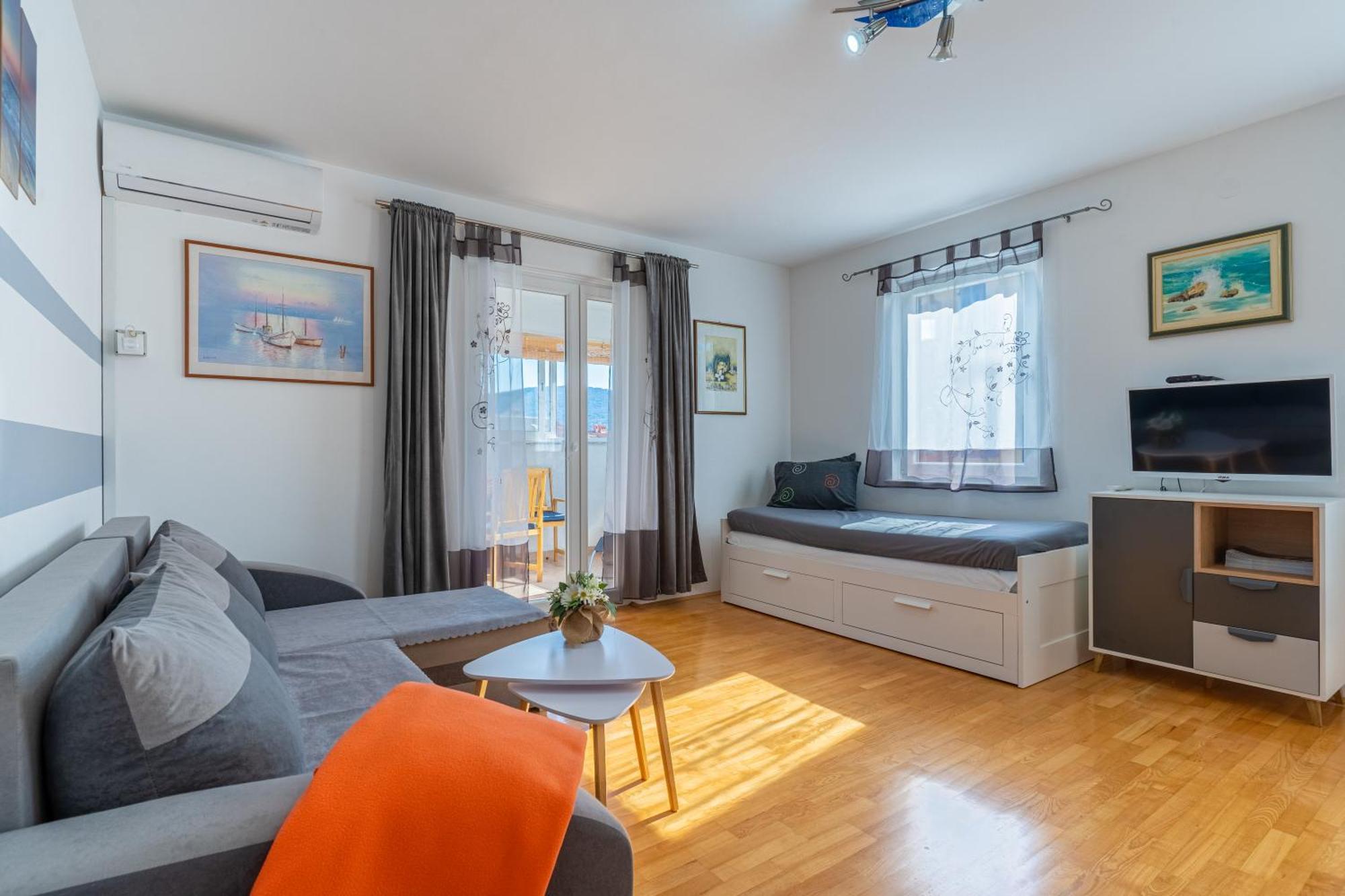 Apartment Kristian ツレス エクステリア 写真